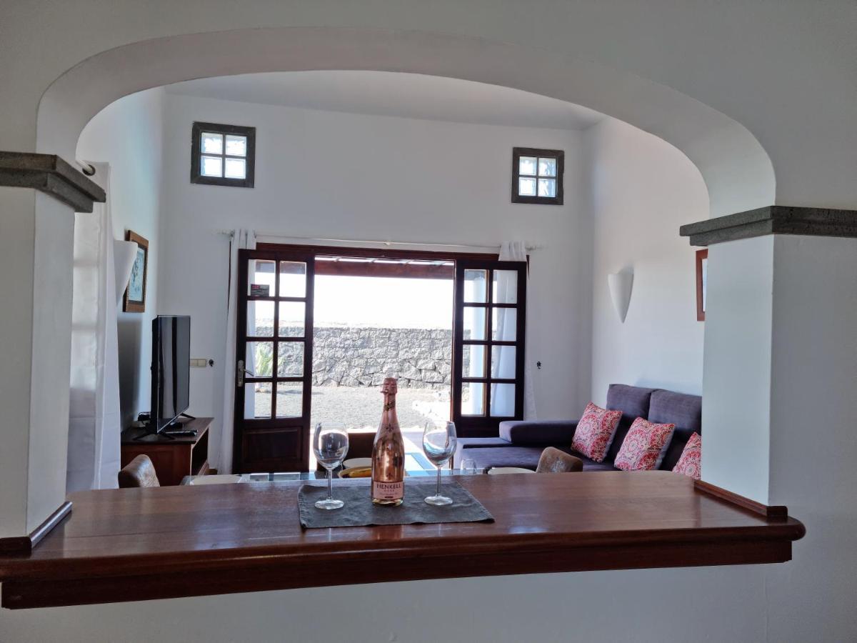 Villa Ana Playa Blanca  Exterior photo